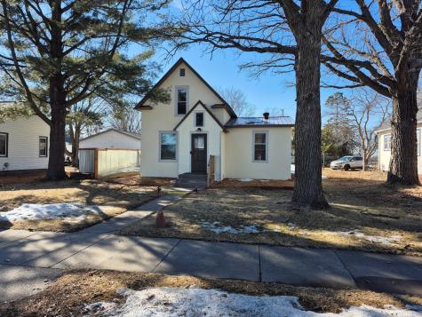 109 Birch Street N Onamia MN 56359