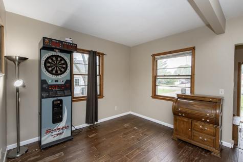 1009 18th Avenue N Moorhead MN 56560