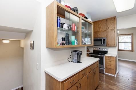 1009 18th Avenue N Moorhead MN 56560