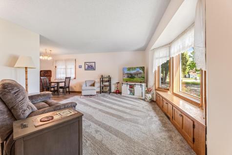 813 Sprague Street N Caledonia MN 55921
