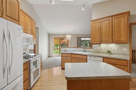 10025 Northwood Lane N Brooklyn Park MN 55443