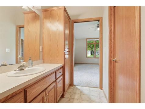 10025 Northwood Lane N Brooklyn Park MN 55443