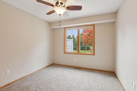 10025 Northwood Lane N Brooklyn Park MN 55443