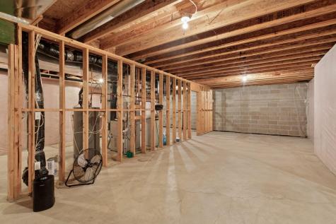 10025 Northwood Lane N Brooklyn Park MN 55443