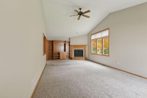 10025 Northwood Lane N Brooklyn Park MN 55443