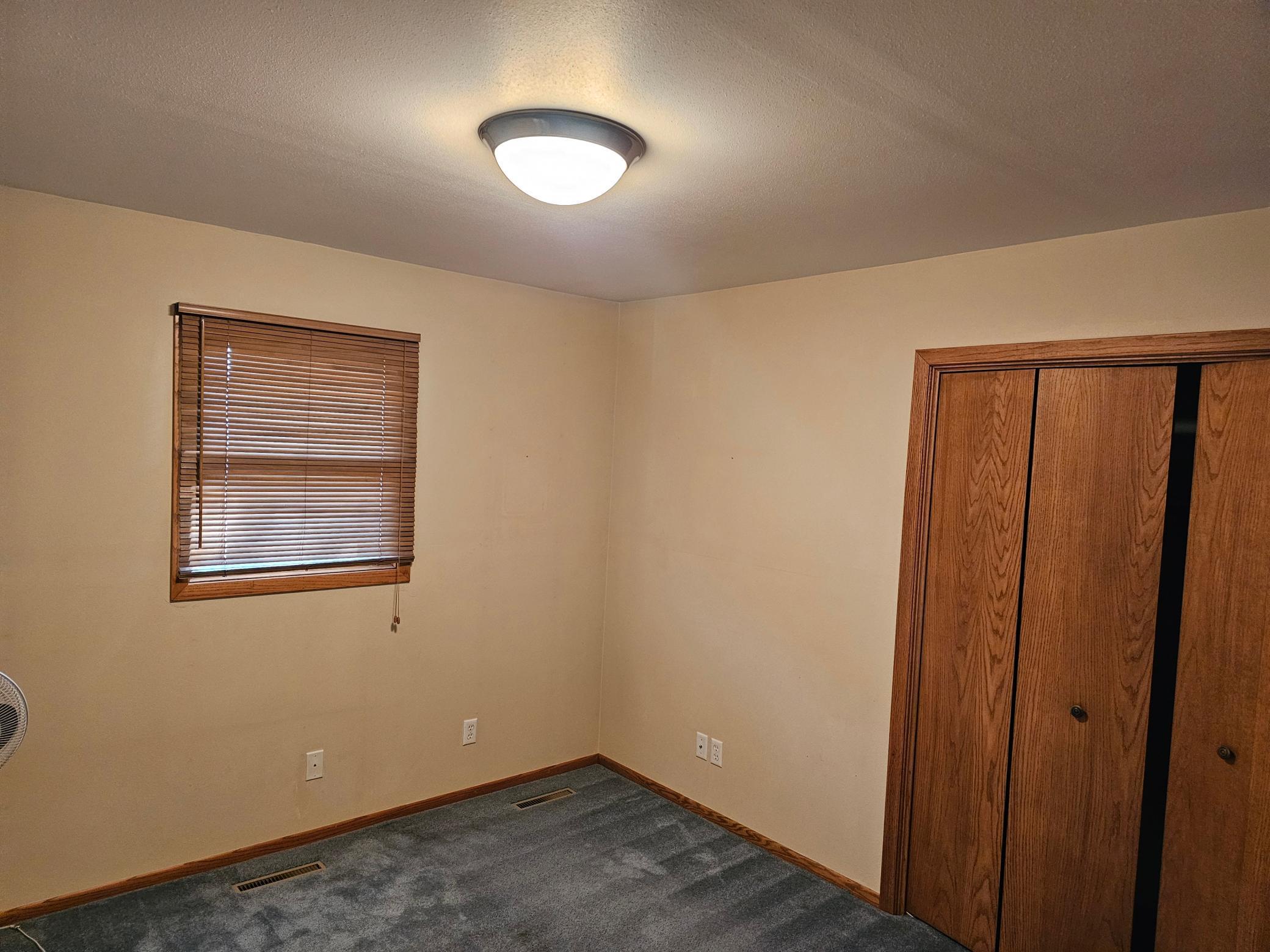 909 Bradford Avenue Argyle MN 56713