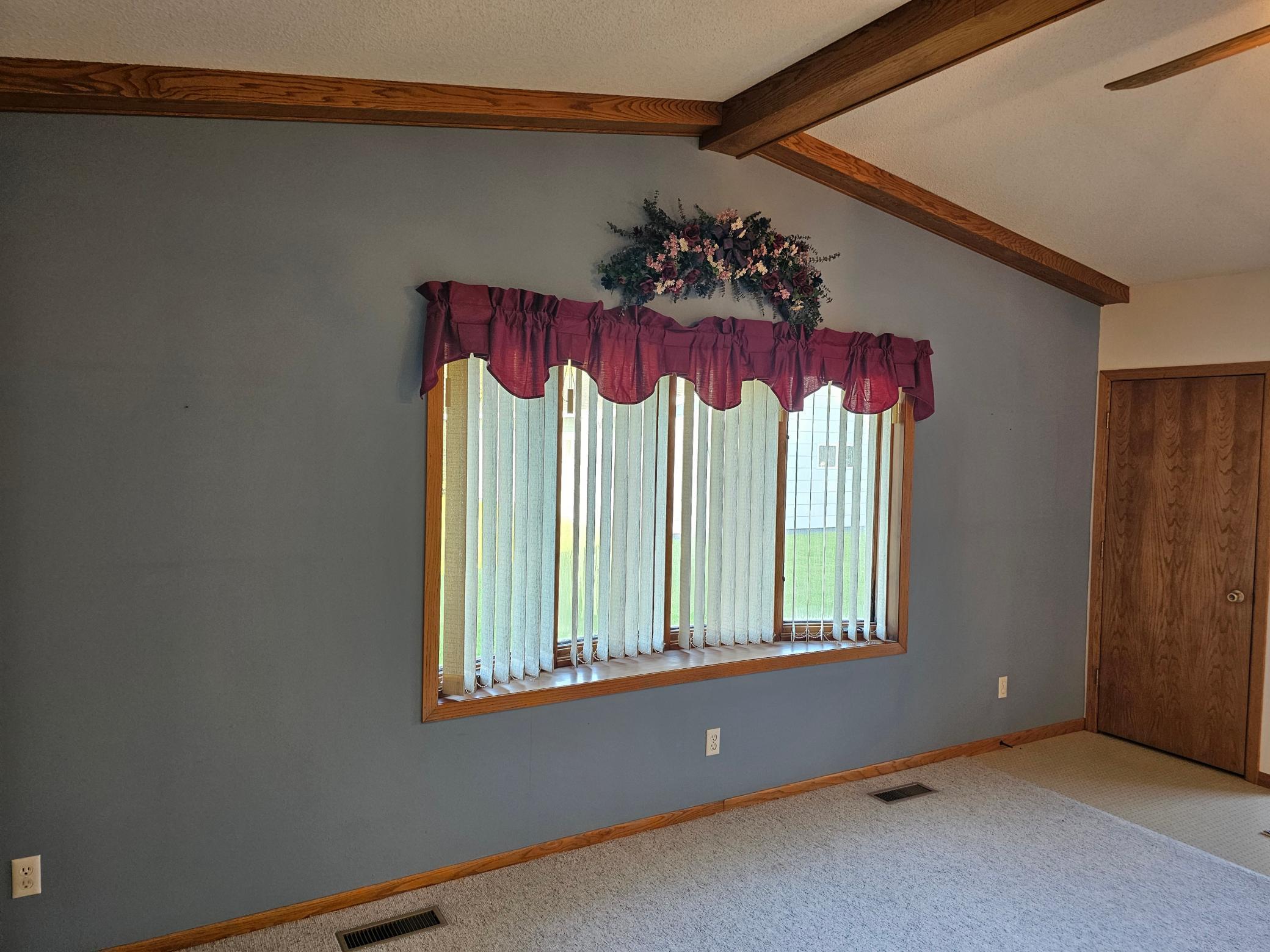 909 Bradford Avenue Argyle MN 56713