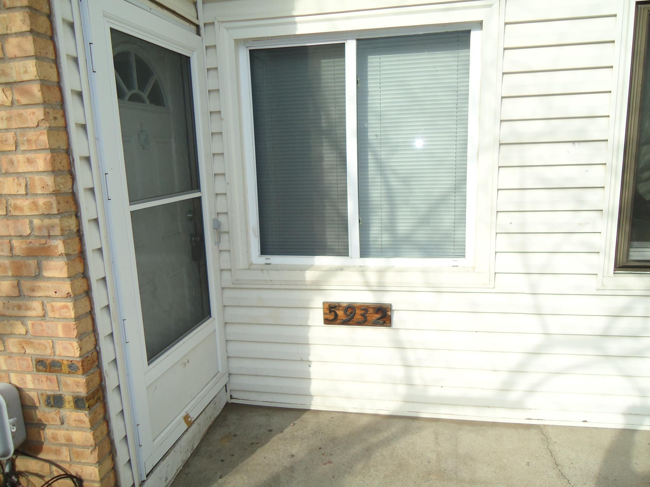 5932 83rd Parkway N Brooklyn Park MN 55443