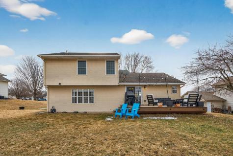 392 Pendryn Hill Curve Woodbury MN 55125
