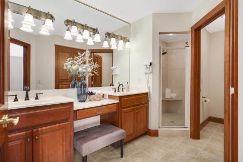 9721 Frontier Lane Lakeville MN 55044
