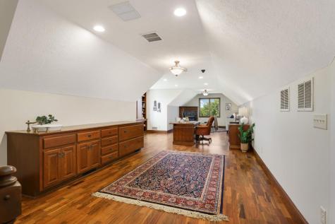 9721 Frontier Lane Lakeville MN 55044