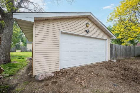 714 3rd Street N Saint James MN 56081