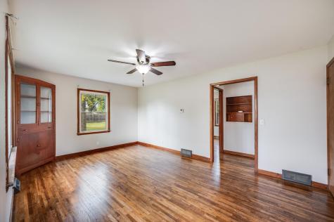 714 3rd Street N Saint James MN 56081