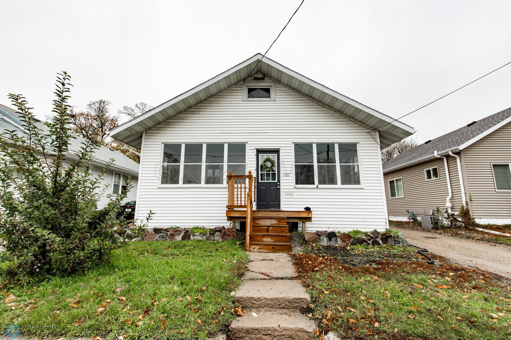 1121 9 Street N Fargo ND 58102