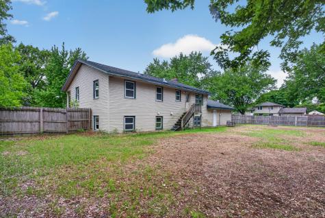 7856 Florida Circle N Brooklyn Park MN 55445