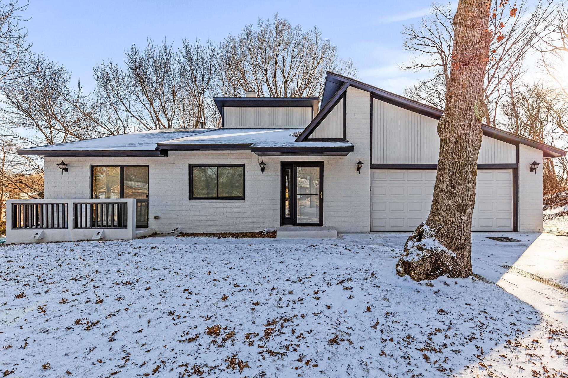 8553 Holland Avenue Apple Valley MN 55124