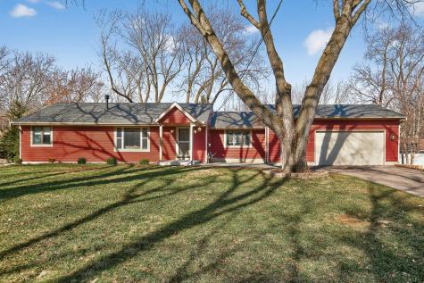 900 Sunset Drive S Minnetonka MN 55305