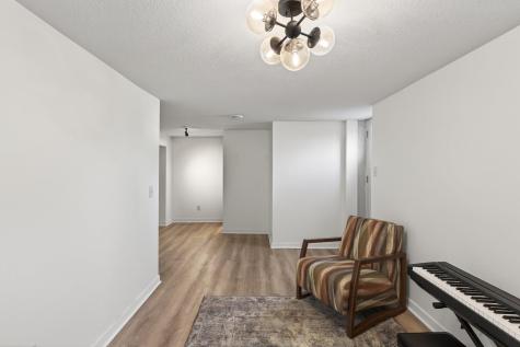 900 Sunset Drive S Minnetonka MN 55305