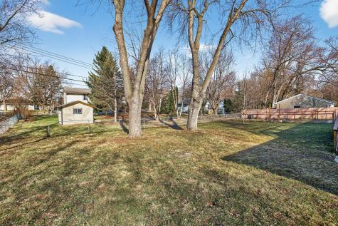 900 Sunset Drive S Minnetonka MN 55305