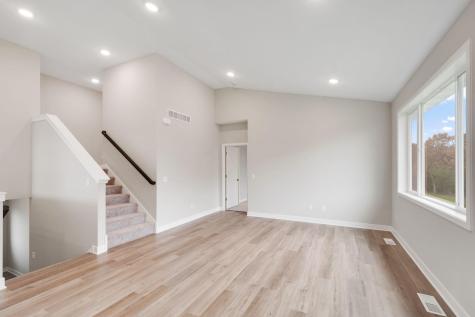 2157 Westpointe Drive Hastings MN 55033