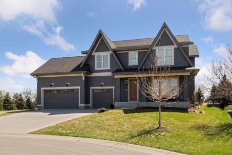4985 Sunflower Place Woodbury MN 55129