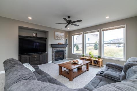 6598 Alverno Lane Inver Grove Heights MN 55077