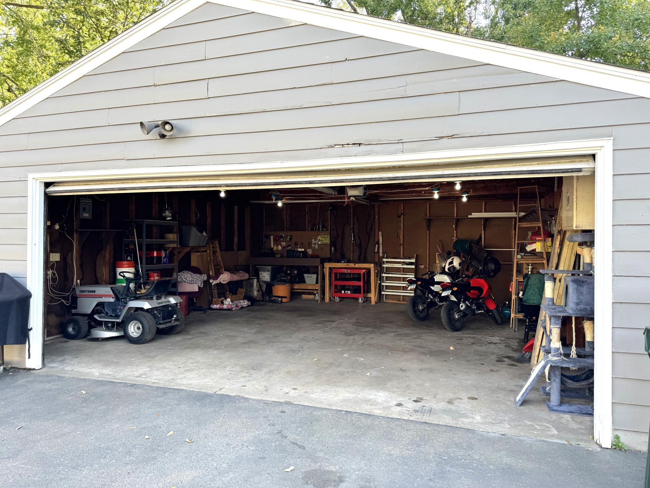 335 Chestnut Street E Annandale MN 55302