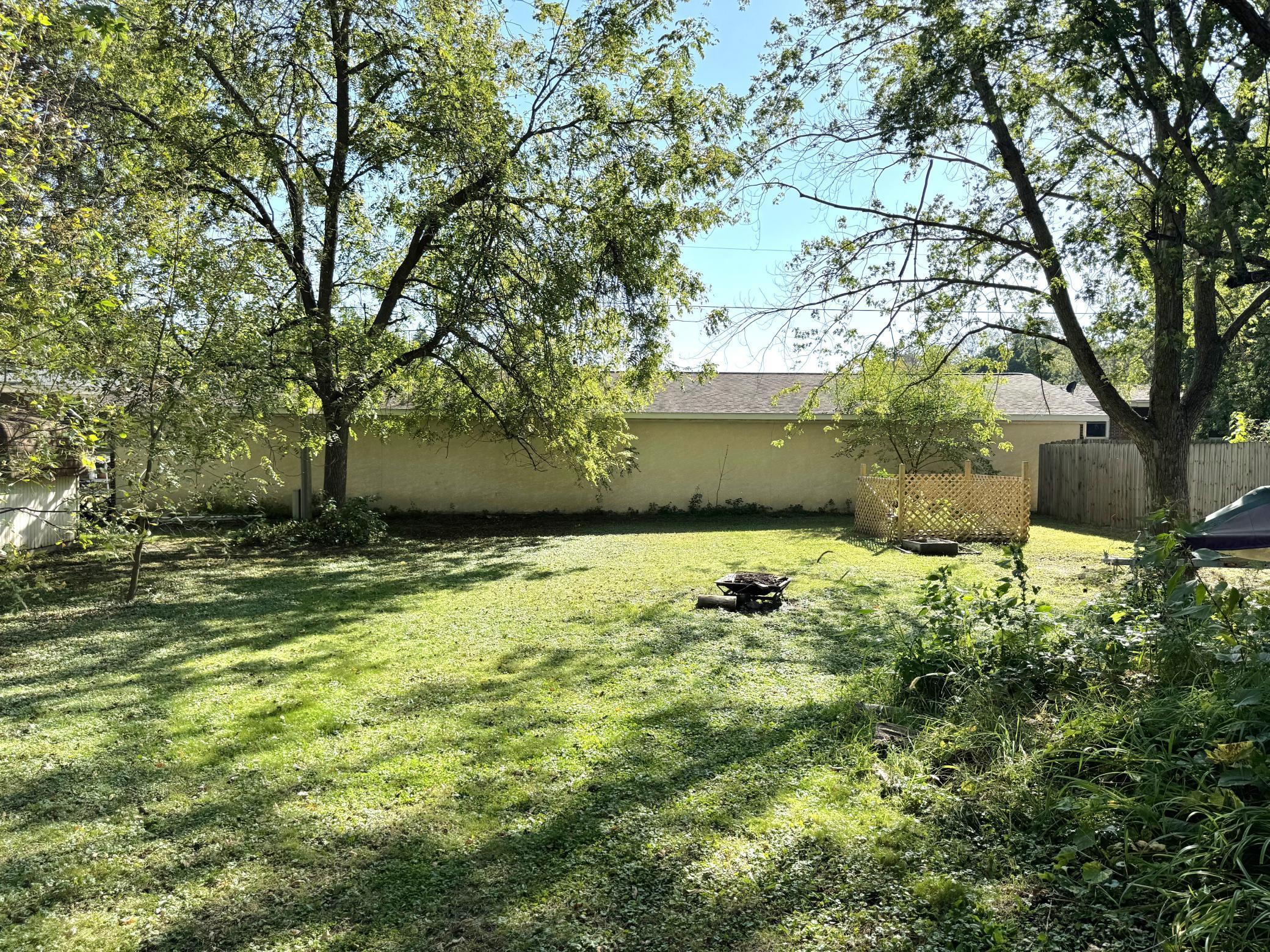 335 Chestnut Street E Annandale MN 55302