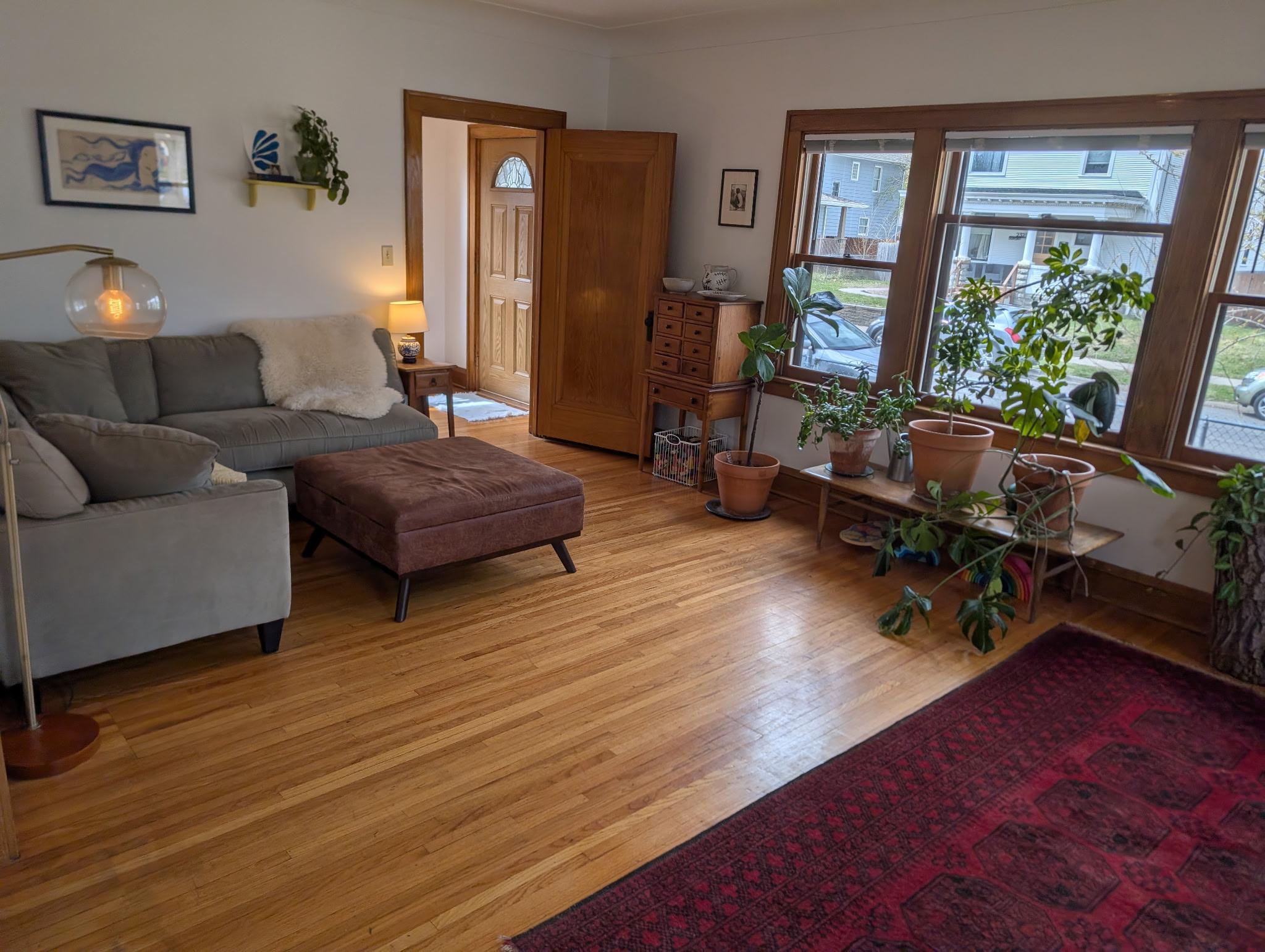 2324 Dupont Avenue N Minneapolis MN 55411
