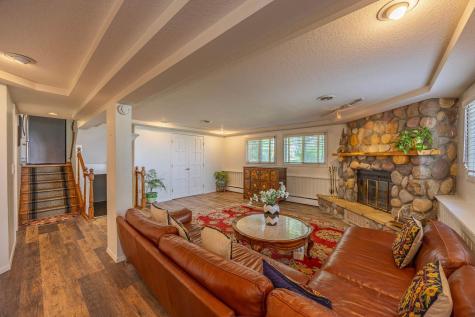 7829 Alden Way NE Fridley MN 55432