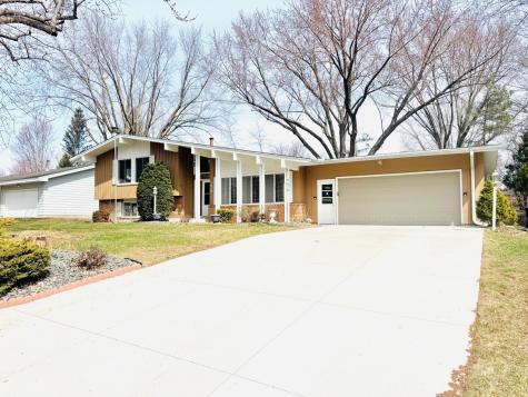 7829 Alden Way NE Fridley MN 55432