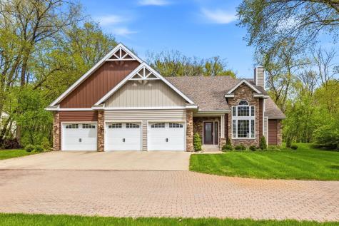 16622 206th Circle Hutchinson MN 55350