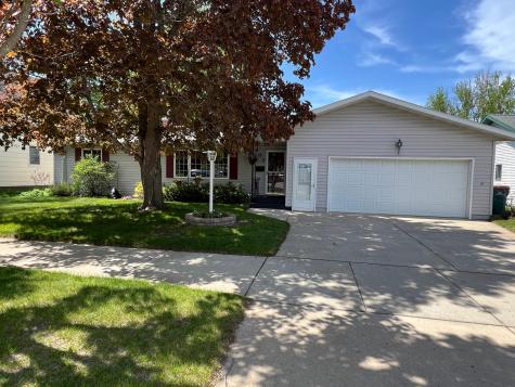 407 1st Street SW Wadena MN 56482