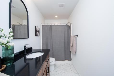 6815 30 Street S Fargo ND 58104