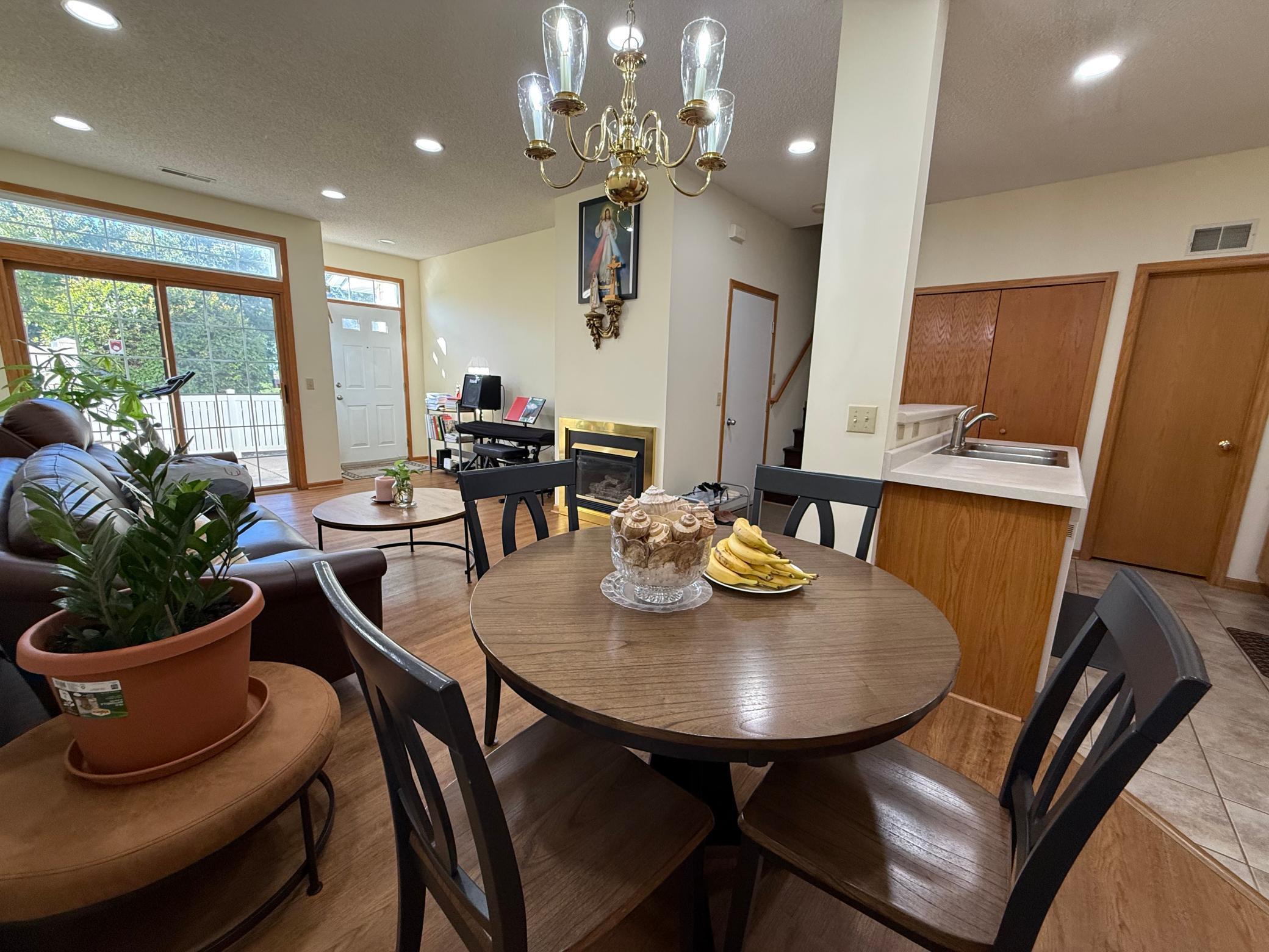 15503 Gateway Path Apple Valley MN 55124