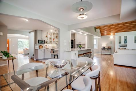 1431 Spring Valley Road Golden Valley MN 55422