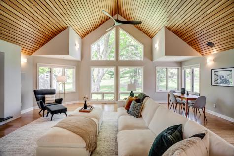 1431 Spring Valley Road Golden Valley MN 55422