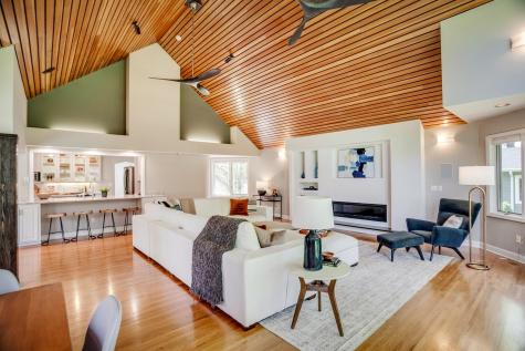 1431 Spring Valley Road Golden Valley MN 55422