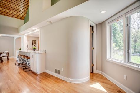 1431 Spring Valley Road Golden Valley MN 55422
