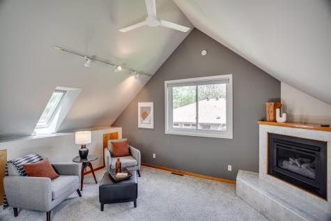 1431 Spring Valley Road Golden Valley MN 55422