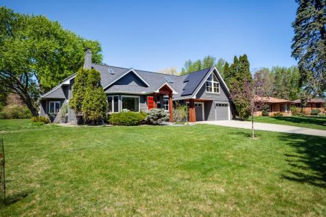 1431 Spring Valley Road Golden Valley MN 55422