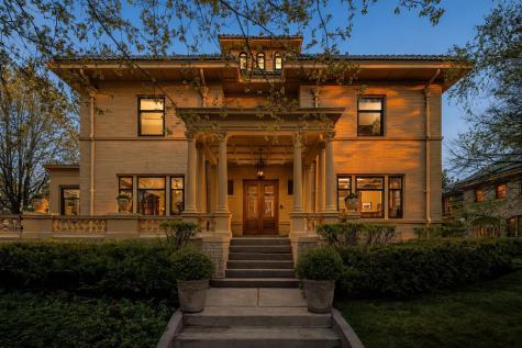 1005 Mount Curve Avenue Minneapolis MN 55403