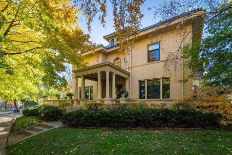 1005 Mount Curve Avenue Minneapolis MN 55403