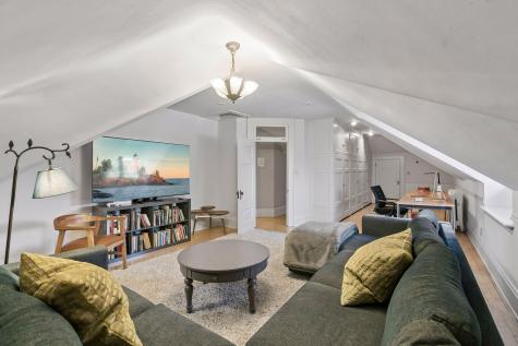 1005 Mount Curve Avenue Minneapolis MN 55403