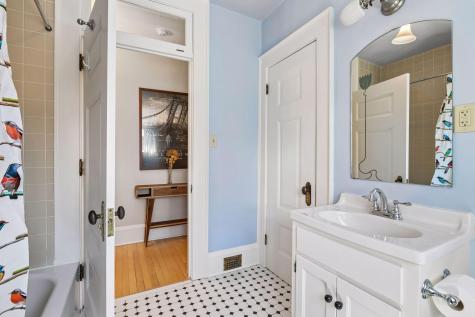 1005 Mount Curve Avenue Minneapolis MN 55403