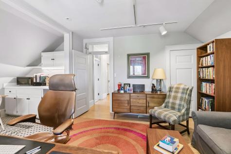 1005 Mount Curve Avenue Minneapolis MN 55403