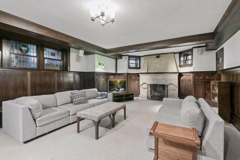 1005 Mount Curve Avenue Minneapolis MN 55403