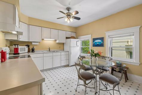 1005 Mount Curve Avenue Minneapolis MN 55403