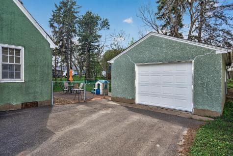 721 Parkway Drive Saint Paul MN 55106