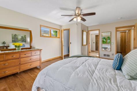 2215 Greenfield Drive E Northfield MN 55057